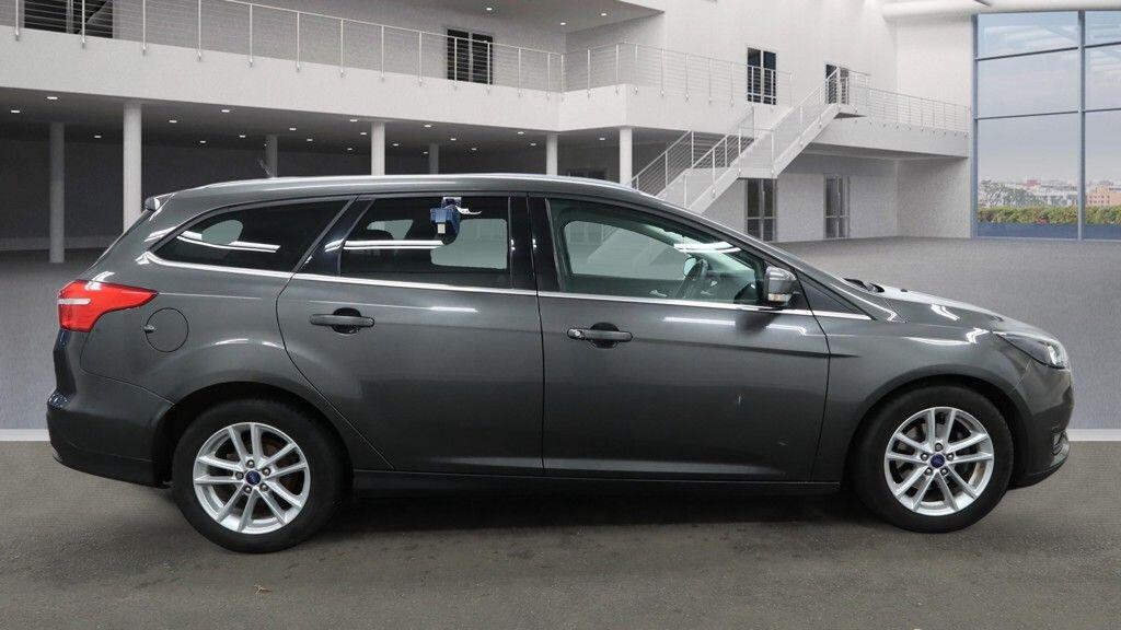 Used Ford Focus for sale - 77599104: Photo 5