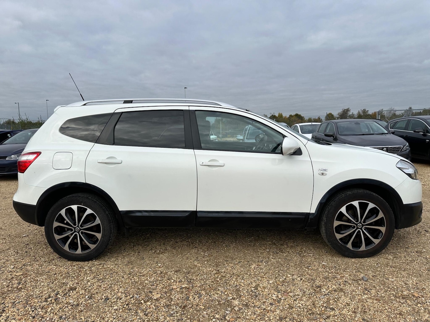 Used Nissan Qashqai+2 2011 for sale - 77462131: Photo 16