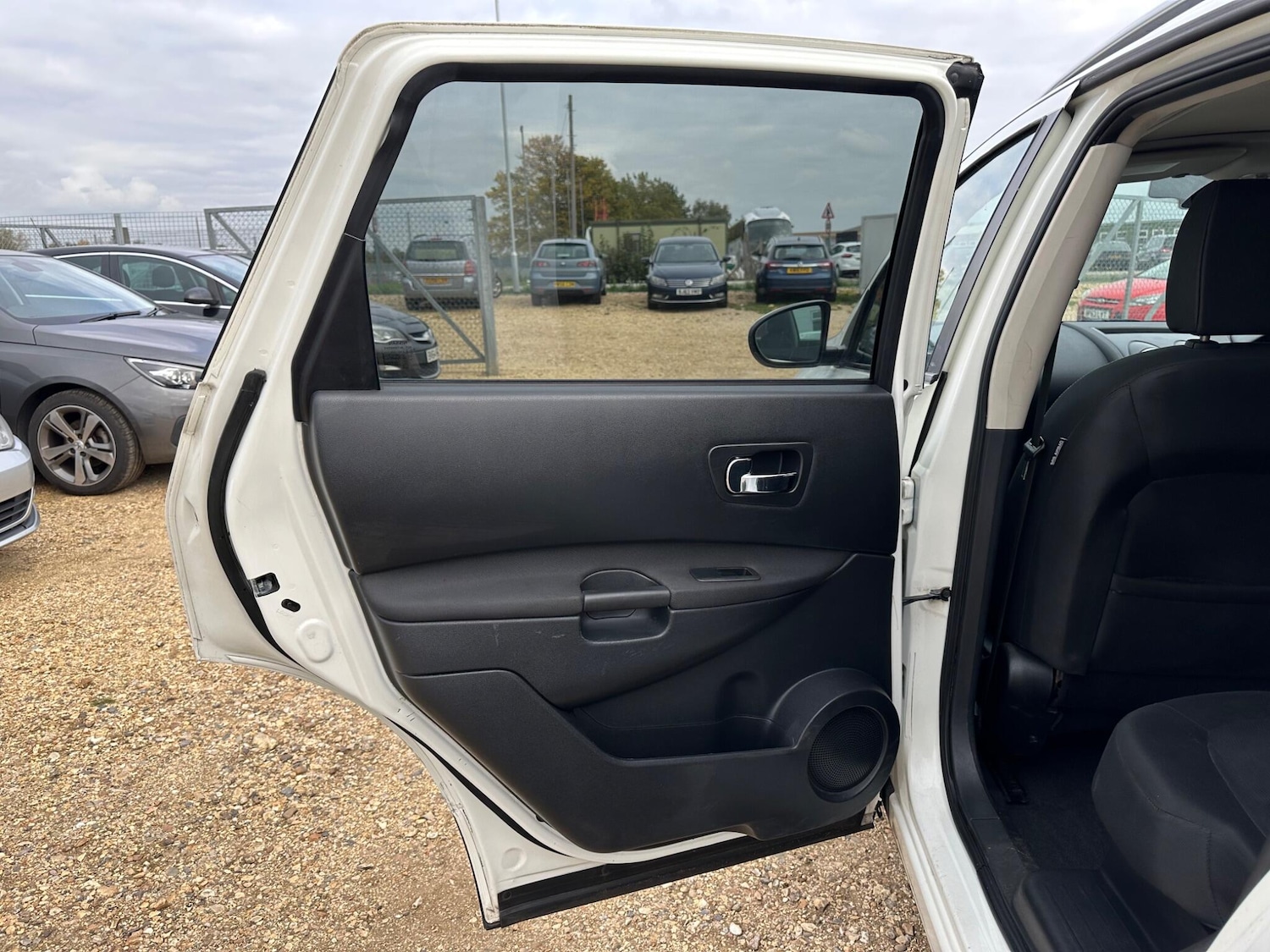 Used Nissan Qashqai+2 2011 for sale - 77462131: Photo 35