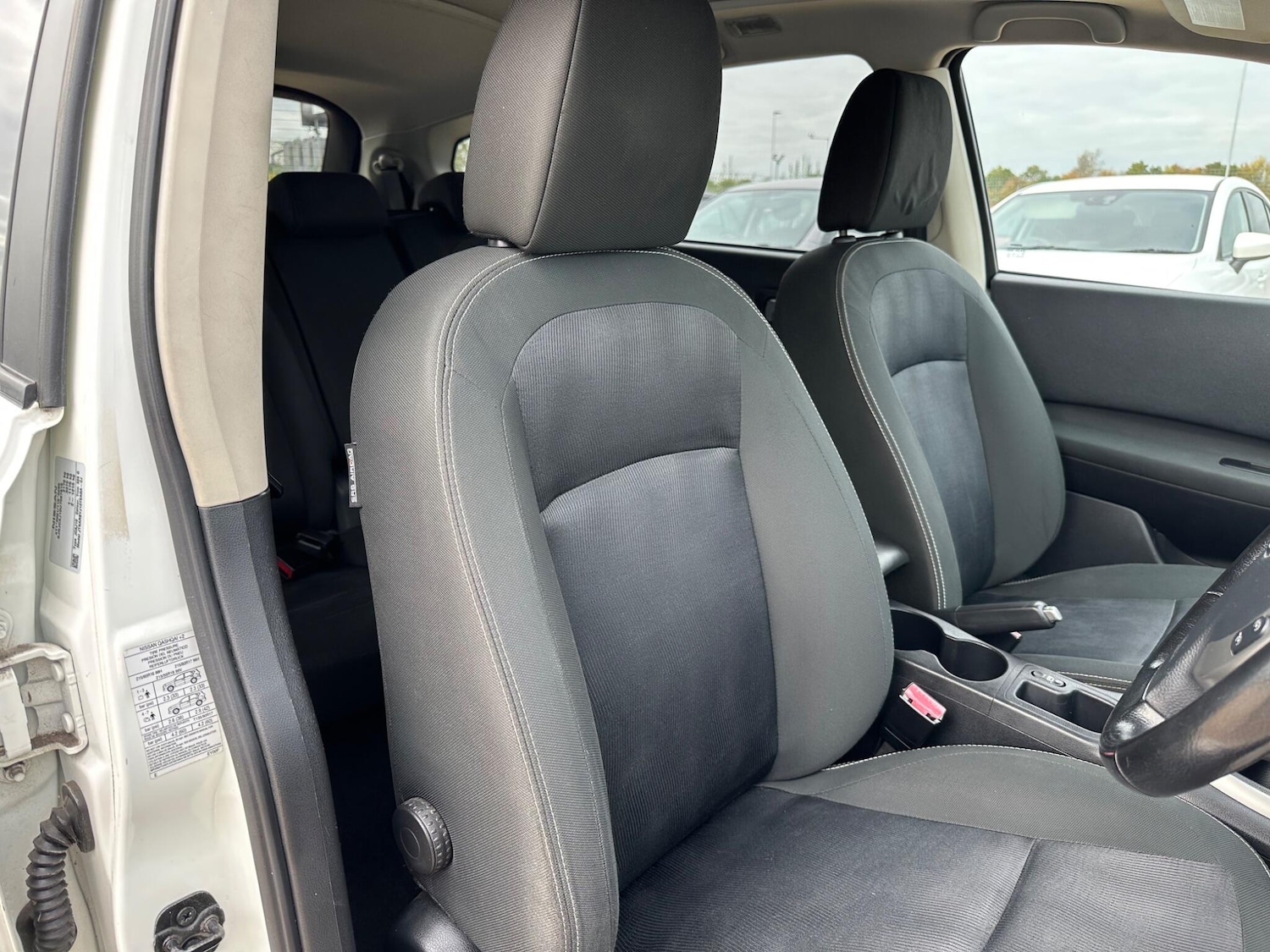 Used Nissan Qashqai+2 2011 for sale - 77462131: Photo 40