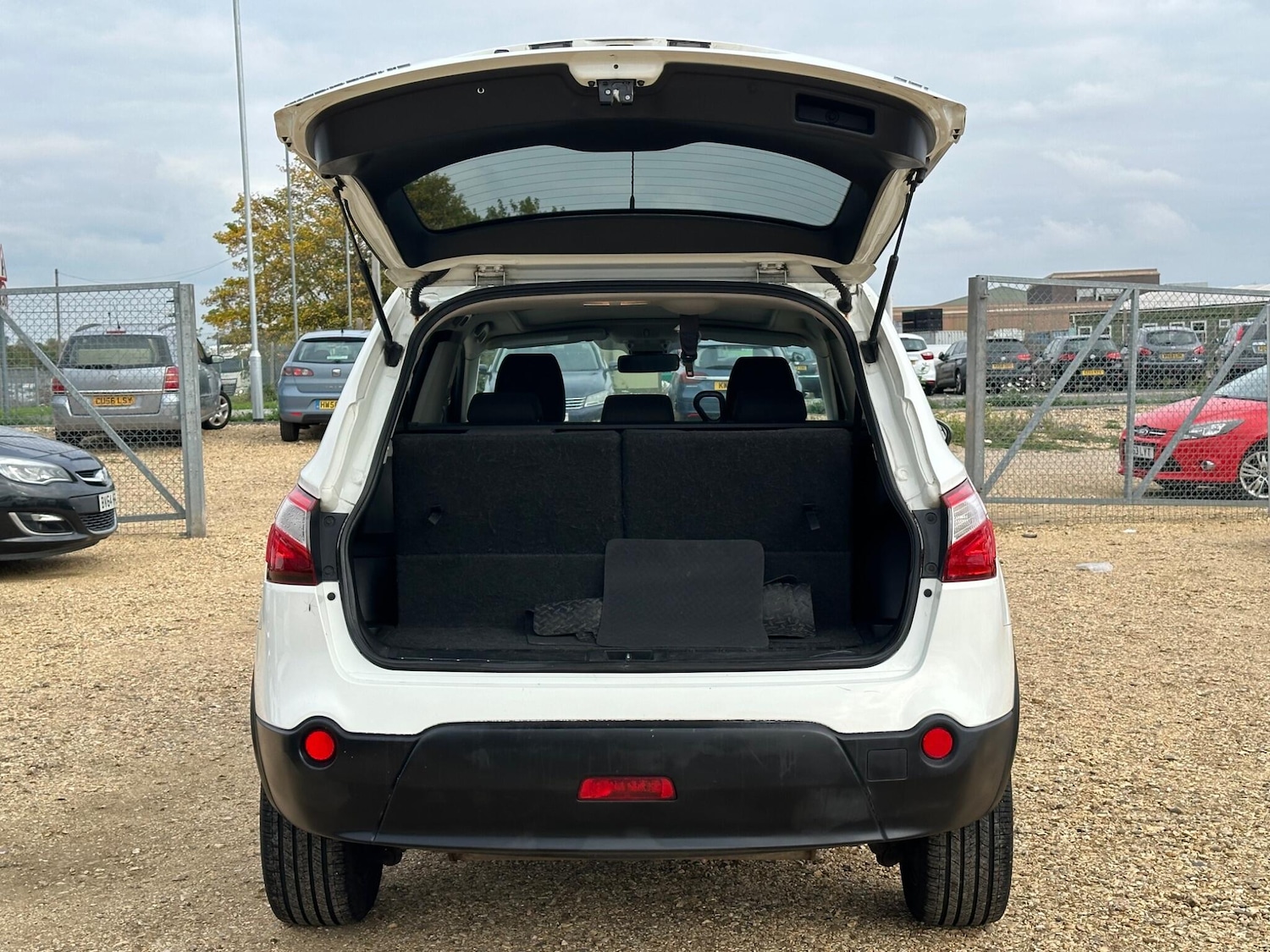 Used Nissan Qashqai+2 2011 for sale - 77462131: Photo 62