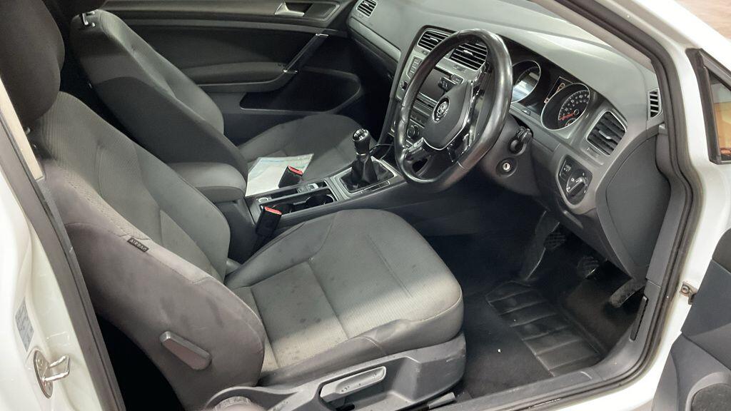 Used Volkswagen Golf 2013 for sale - 77625228: Photo 10