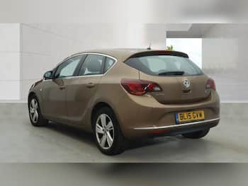 Used Vauxhall Astra 2015 for sale - 79712423: Photo