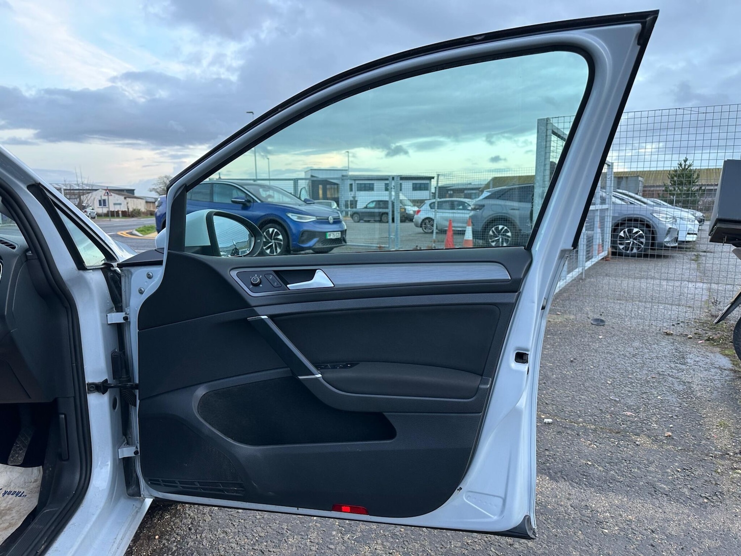 Used Volkswagen Golf 2018 for sale - 77793773: Photo 26