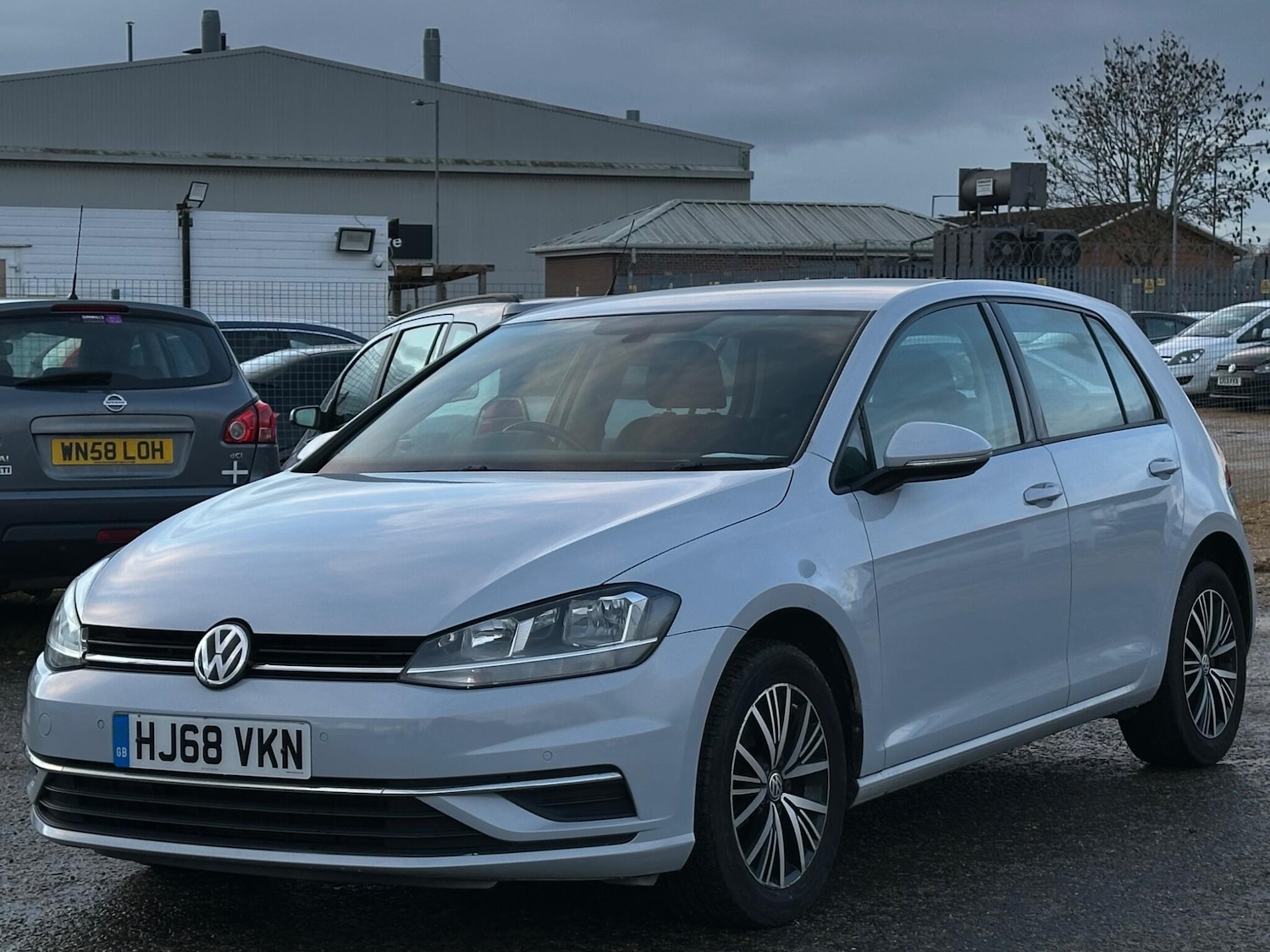 Used Volkswagen Golf 2018 for sale - 77793773: Photo 5