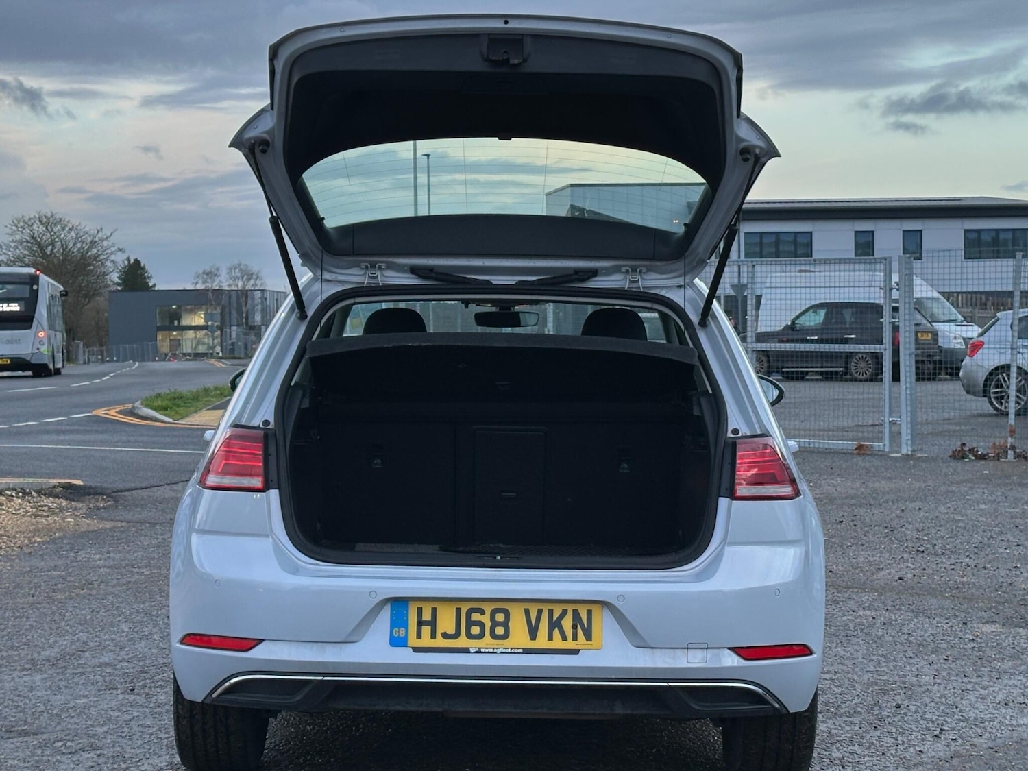 Used Volkswagen Golf 2018 for sale - 77793773: Photo 60