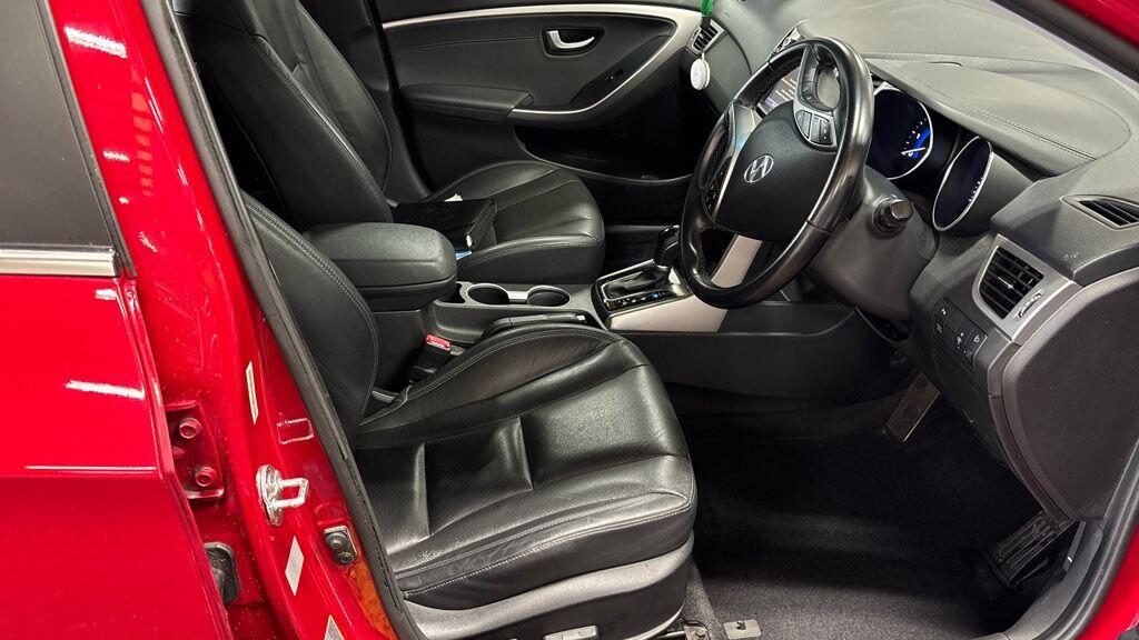 Used Hyundai i30 2015 for sale - 78047390: Photo 11