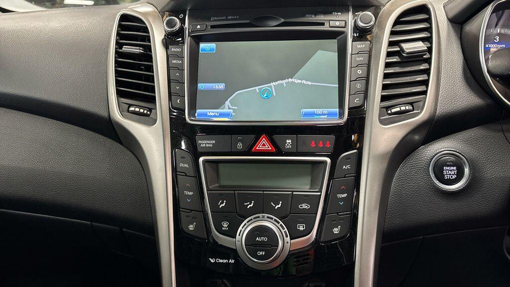 Used Hyundai i30 2015 for sale - 78047390: Photo 13