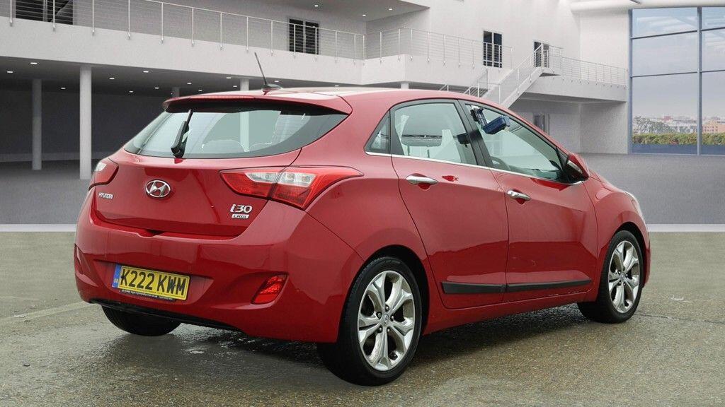 Used Hyundai i30 2015 for sale - 78047390: Photo 5