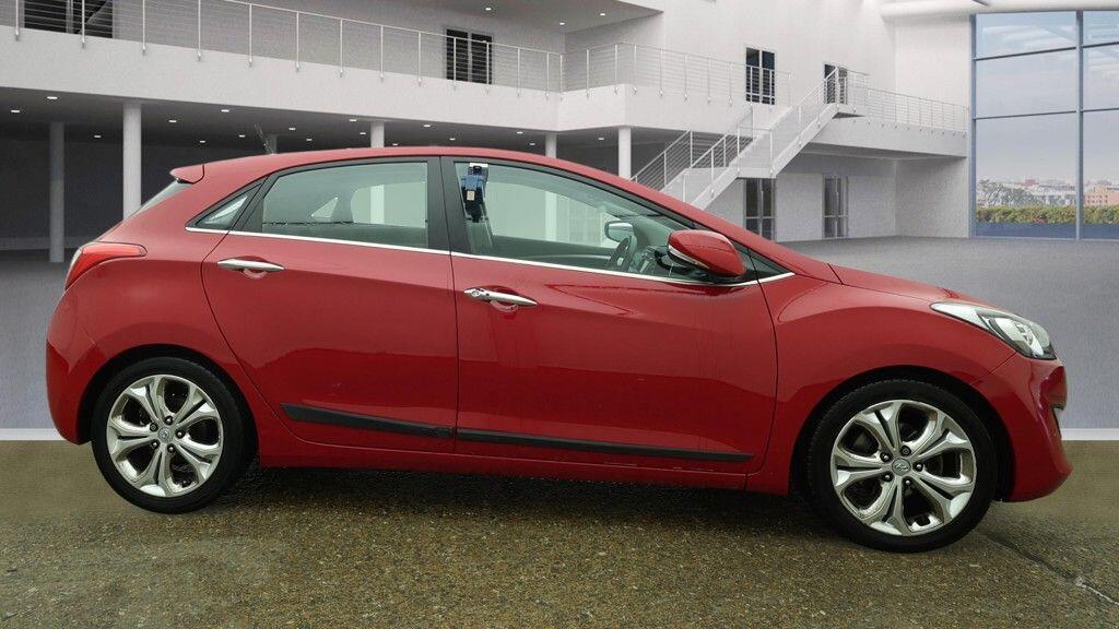 Used Hyundai i30 2015 for sale - 78047390: Photo 6