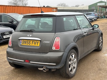 Used MINI Hatch 2006 for sale - 77724179: Photo