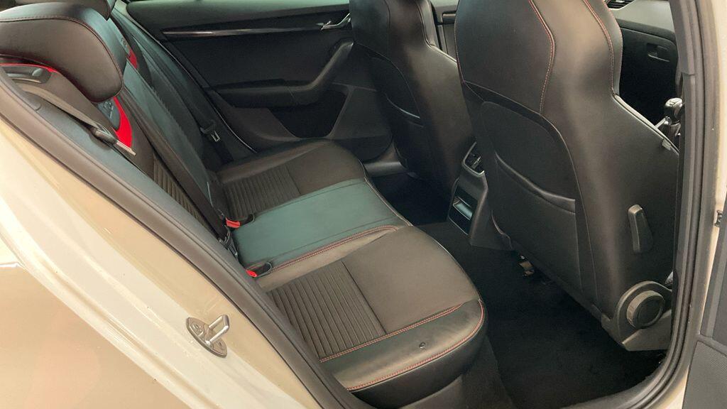 Used Skoda Octavia 2014 for sale - 76584734: Photo 9