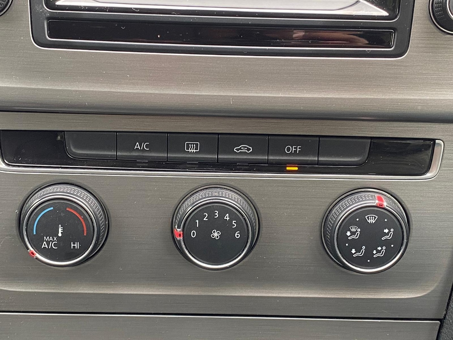 Used Volkswagen Golf 2015 for sale - 76585130: Photo 24