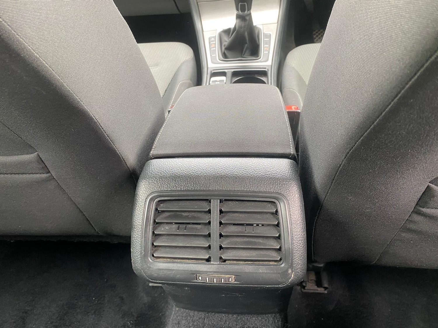 Used Volkswagen Golf 2015 for sale - 76585130: Photo 26