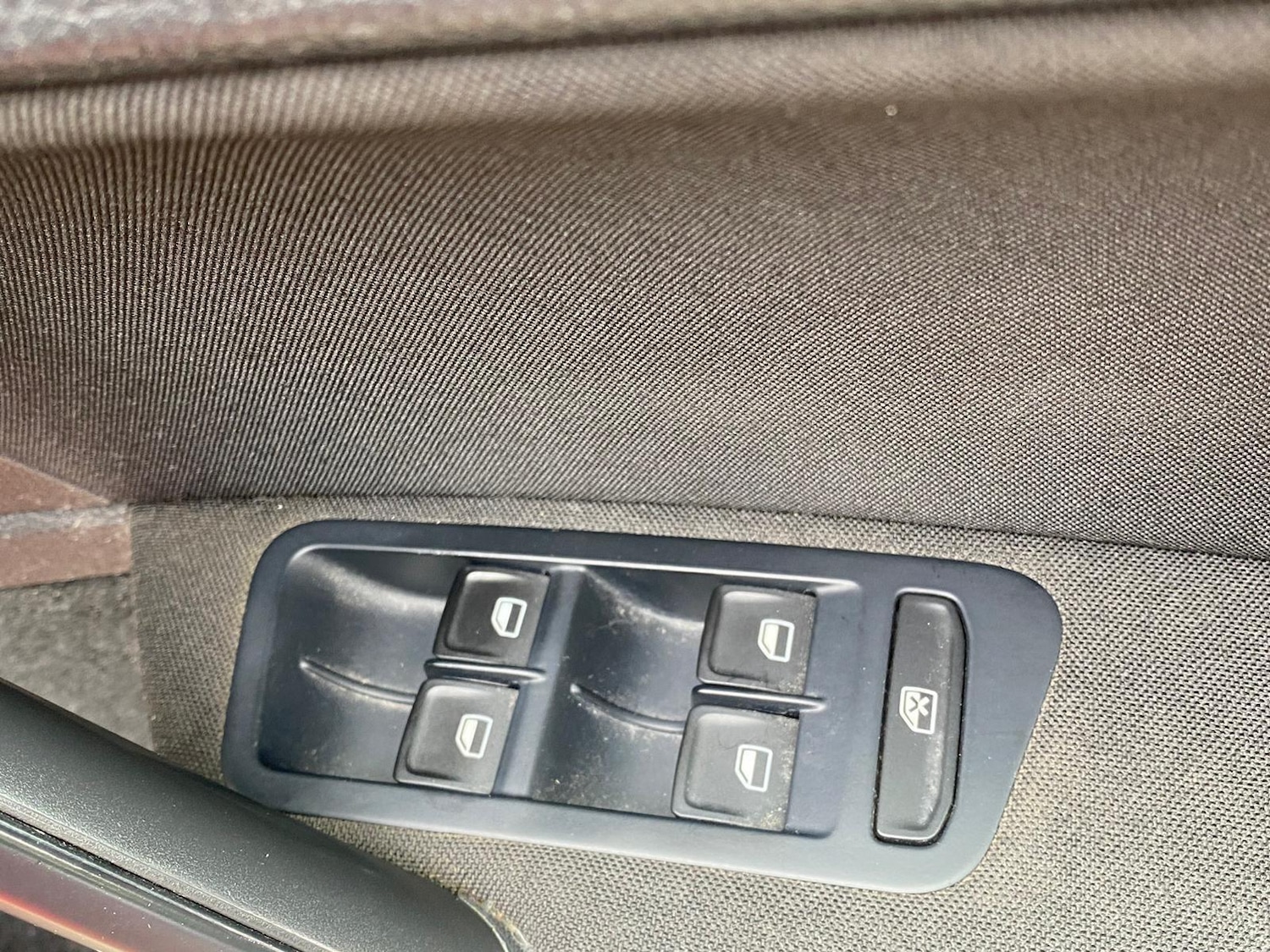 Used Volkswagen Golf 2015 for sale - 76585130: Photo 30