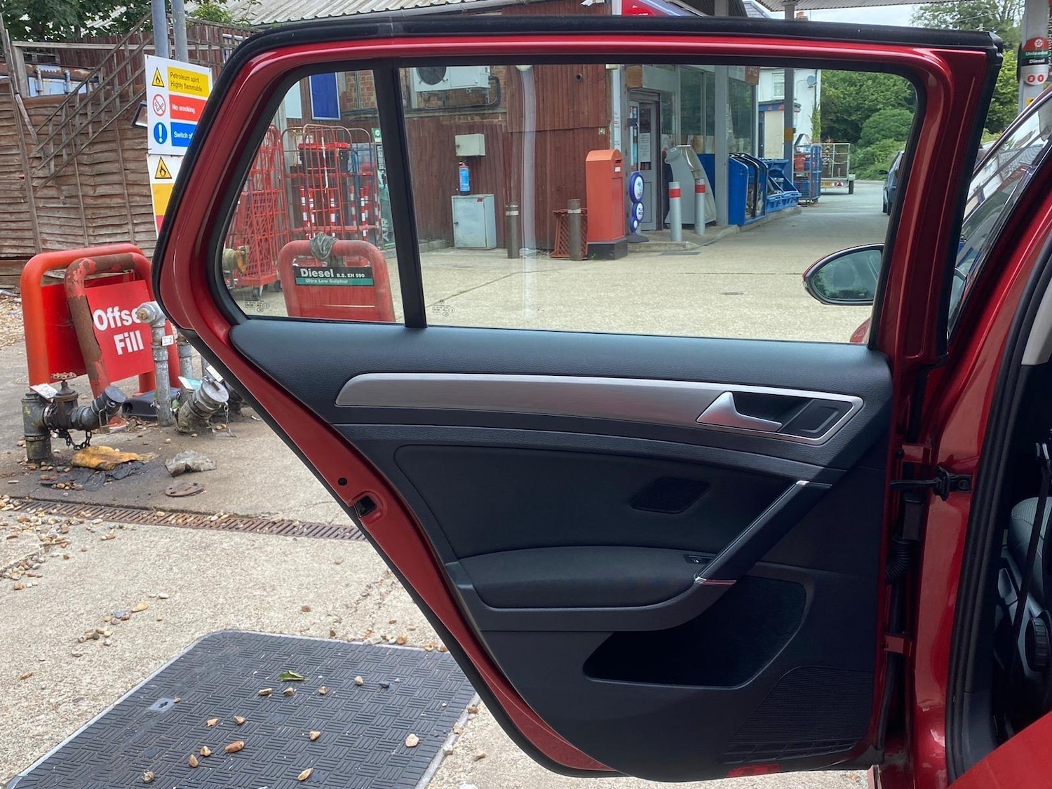 Used Volkswagen Golf 2015 for sale - 76585130: Photo 31