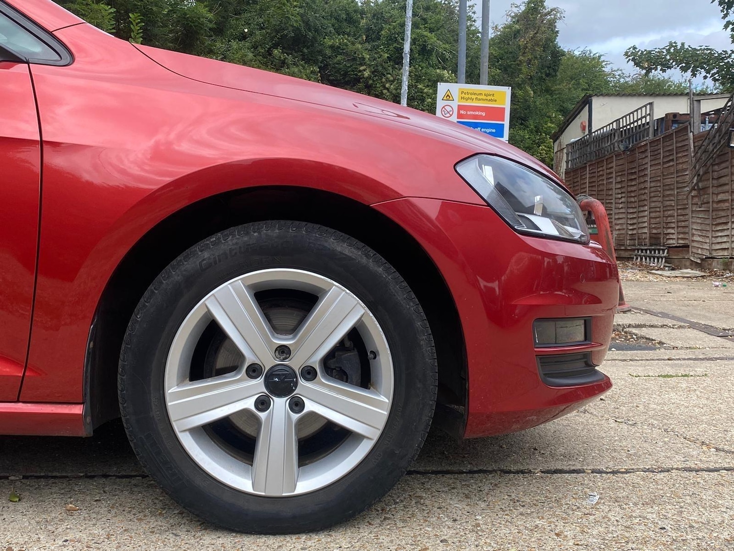 Used Volkswagen Golf 2015 for sale - 76585130: Photo 36