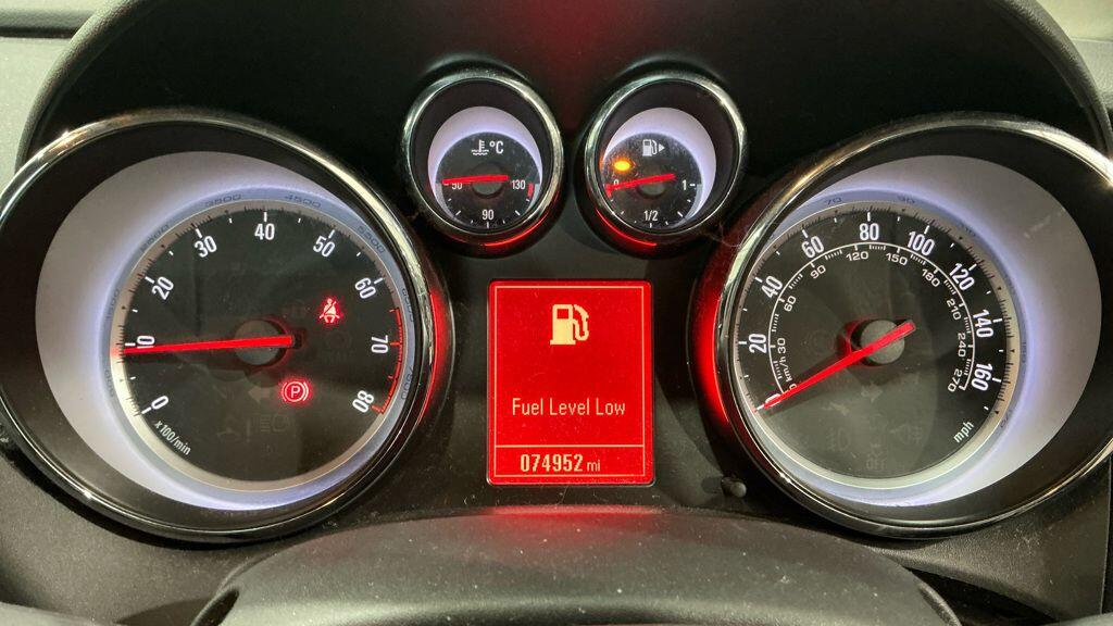 Used Vauxhall Astra 2011 for sale - 77538349: Photo 11