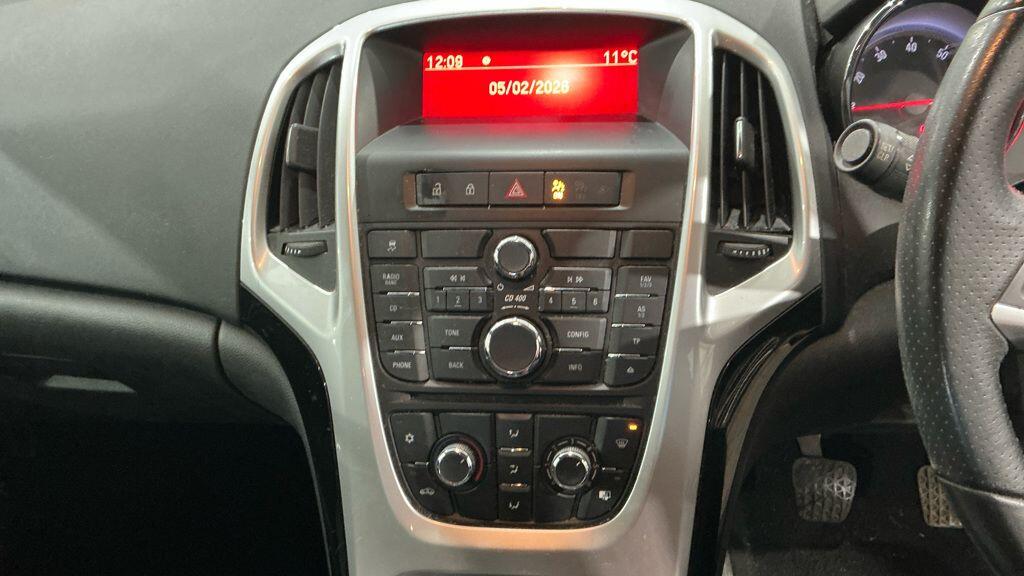 Used Vauxhall Astra 2011 for sale - 77538349: Photo 12