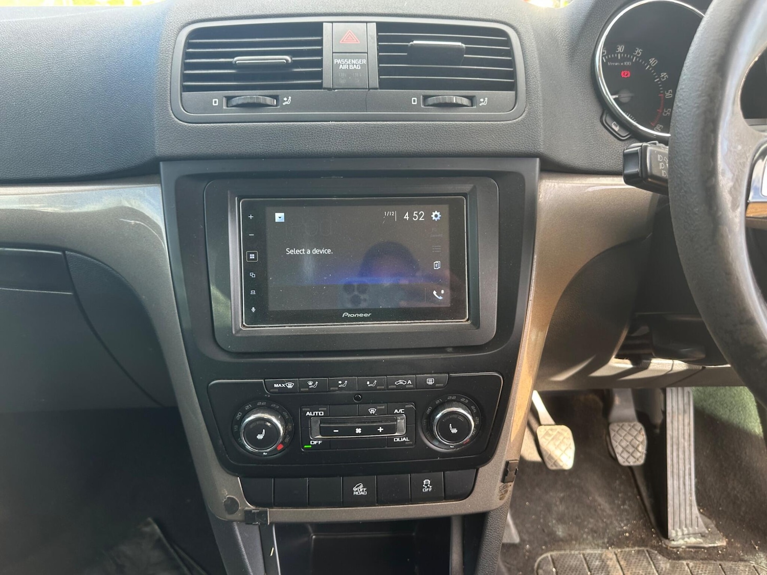 Used Skoda Yeti 2014 for sale - 77462166: Photo 15