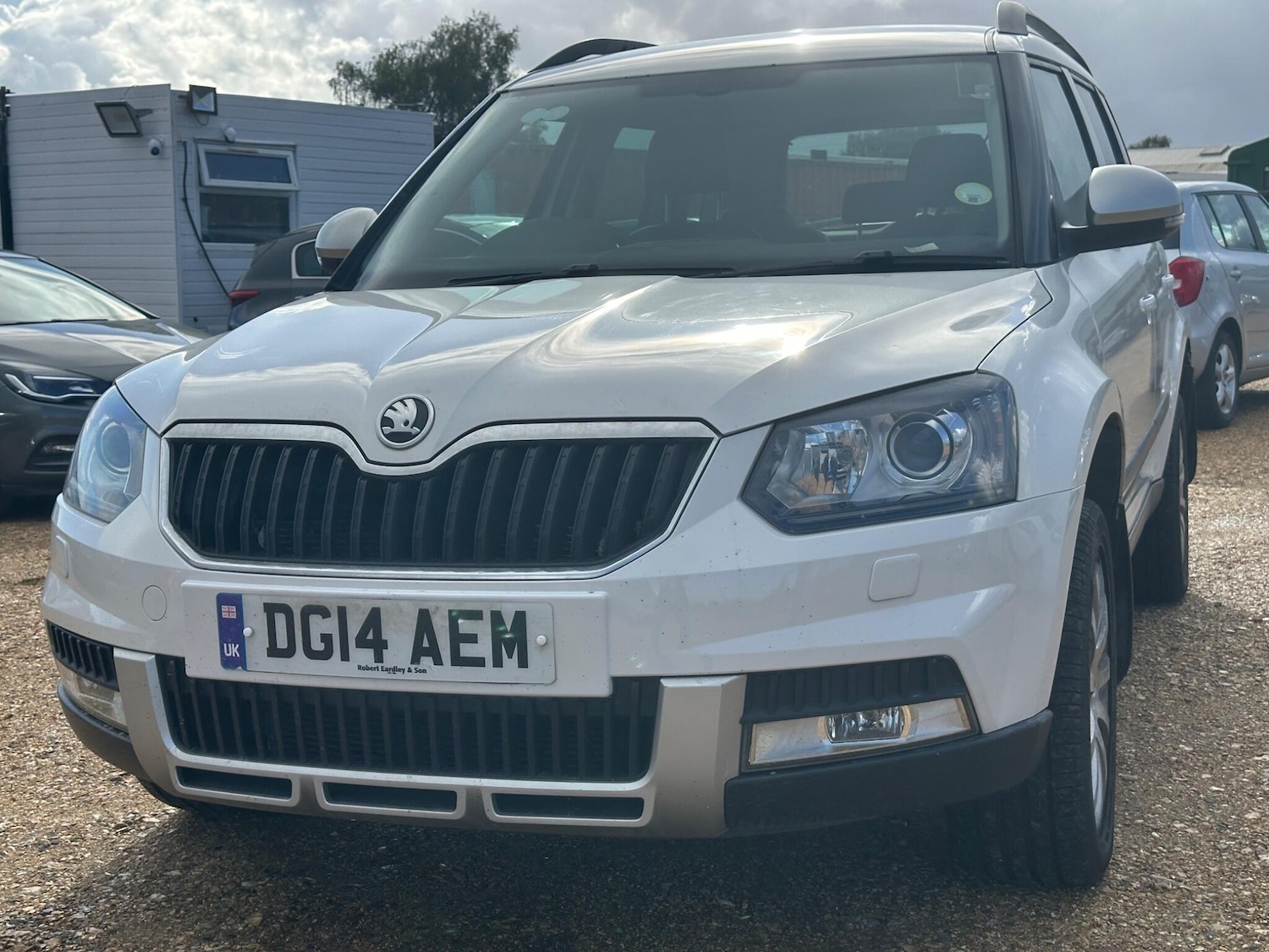 Used Skoda Yeti 2014 for sale - 77462166: Photo 2