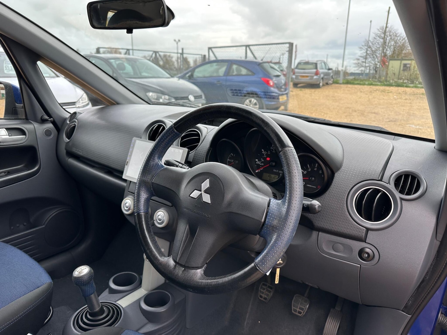 Used Mitsubishi Colt 2007 for sale - 76597236: Photo 35