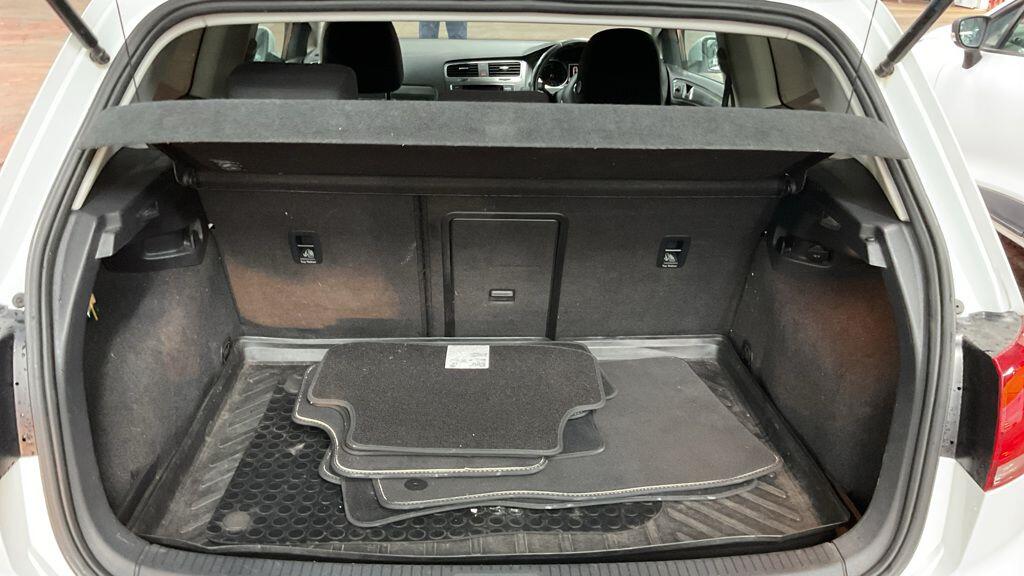 Used Volkswagen Golf 2013 for sale - 77462145: Photo 8