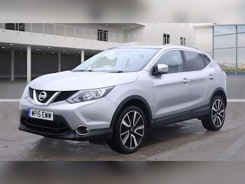 Used Nissan Qashqai 2015 for sale - 77633119: Photo