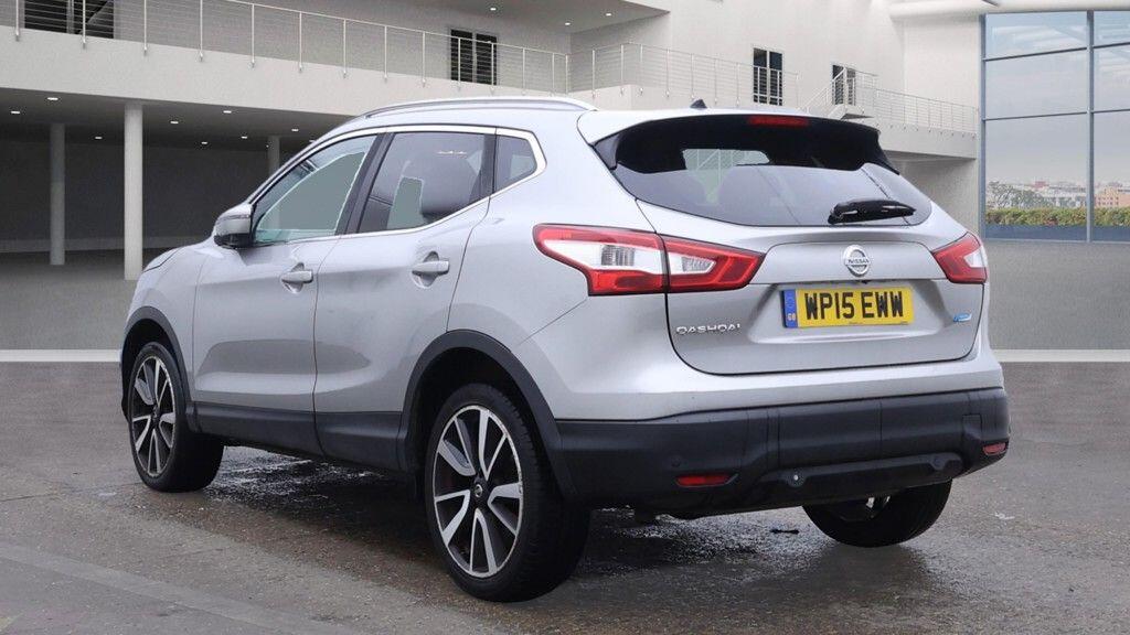 Used Nissan Qashqai 2015 for sale - 77633119: Photo 5