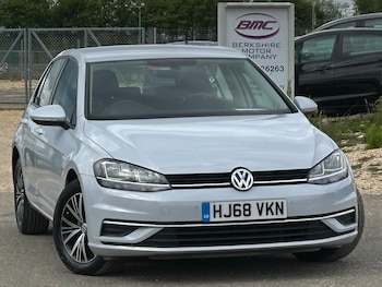 Used Volkswagen Golf 2018 for sale - 78561216: Photo