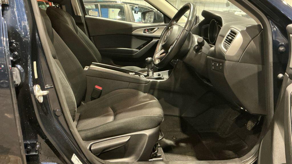 Used Mazda Mazda3 2018 for sale - 76473872: Photo 10