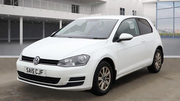 Used Volkswagen Golf 2015 for sale - 76167025: Photo 2