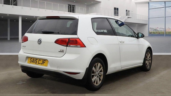 Used Volkswagen Golf 2015 for sale - 76167025: Photo 5