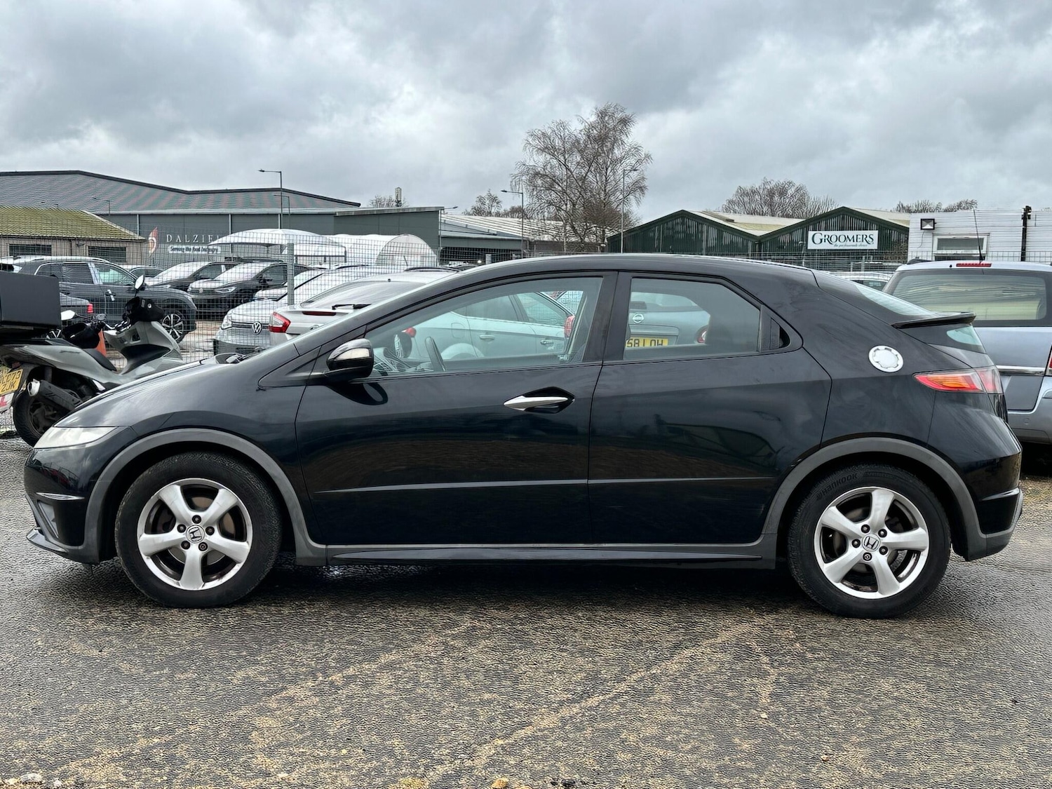 Used Honda Civic 2009 for sale - 77462153: Photo 19