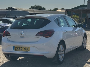 Used Vauxhall Astra 2013 for sale - 79508853: Photo
