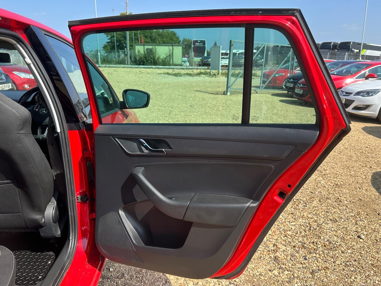 Used Skoda Rapid Spaceback 2014 for sale - 76158873: Photo 26