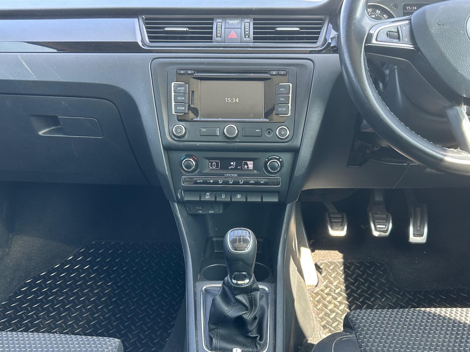 Used Skoda Rapid Spaceback 2014 for sale - 76158873: Photo 39