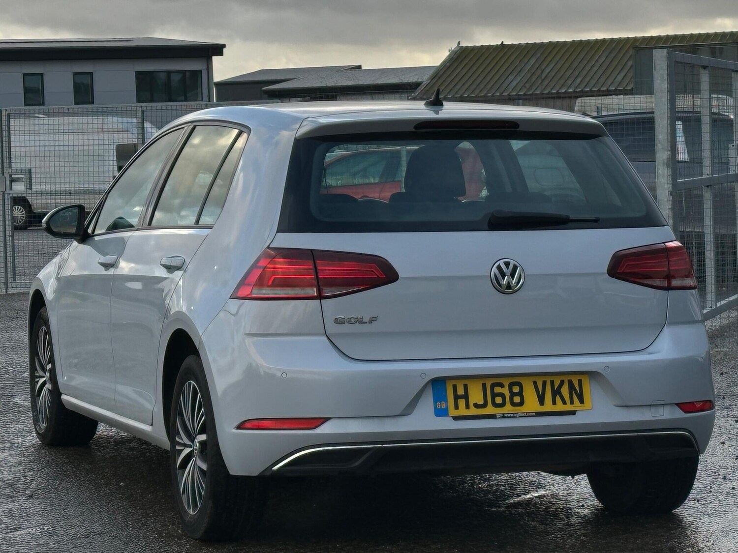 Used Volkswagen Golf 2018 for sale - 77462133: Photo 16