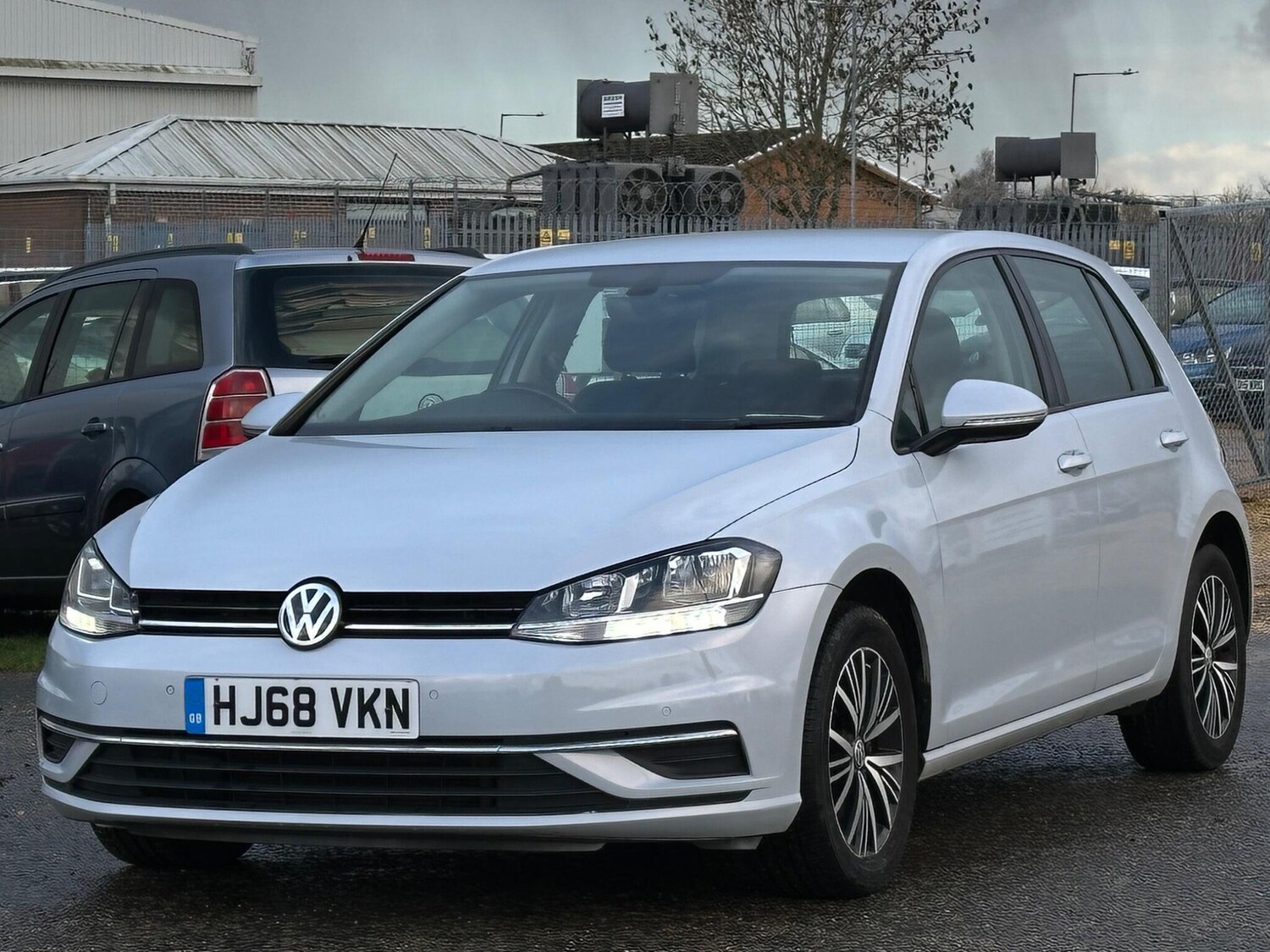 Used Volkswagen Golf 2018 for sale - 77462133: Photo 9