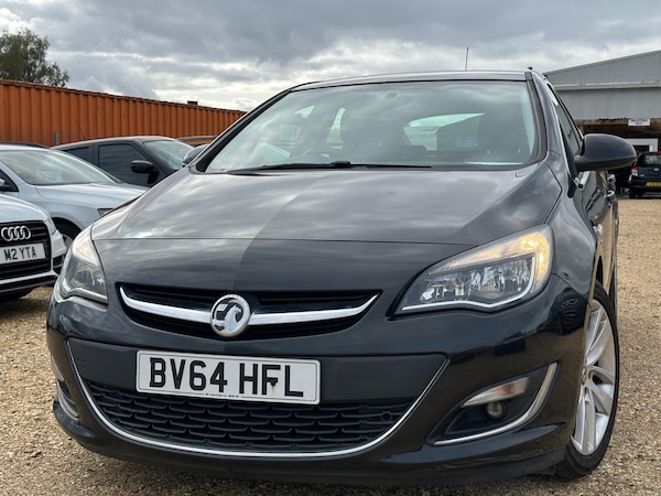 Used Vauxhall Astra 2014 for sale - 76238723: Photo 2