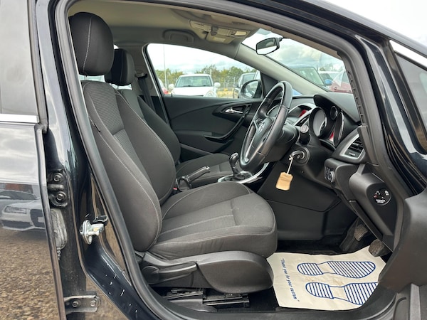 Used Vauxhall Astra 2014 for sale - 76238723: Photo 35