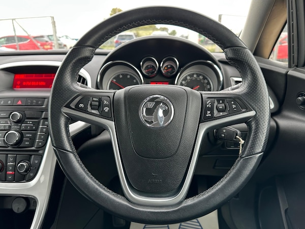 Used Vauxhall Astra 2014 for sale - 76238723: Photo 45