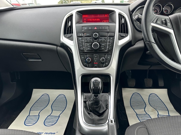 Used Vauxhall Astra 2014 for sale - 76238723: Photo 46
