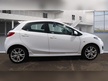 Used Mazda Mazda2 2010 for sale - 76158692: Photo