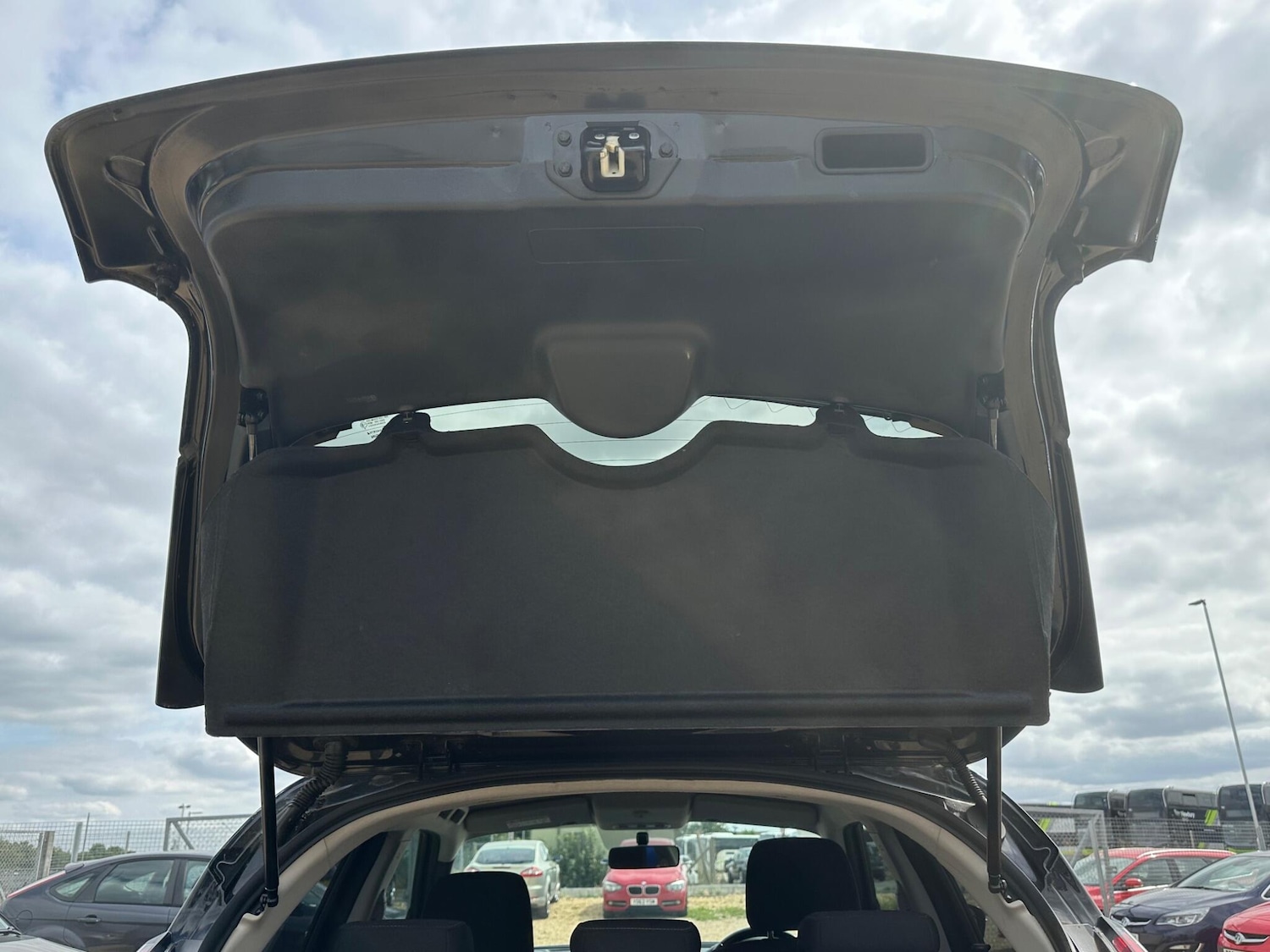 Used Nissan Juke 2019 for sale - 76159173: Photo 55