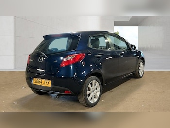 Used Mazda Mazda2 2014 for sale - 79401302: Photo