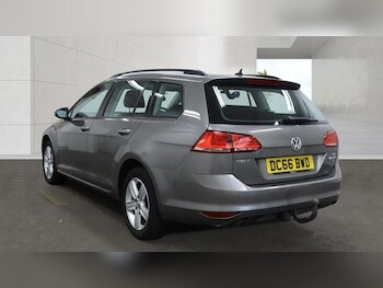 Used Volkswagen Golf 2016 for sale - 78301161: Photo