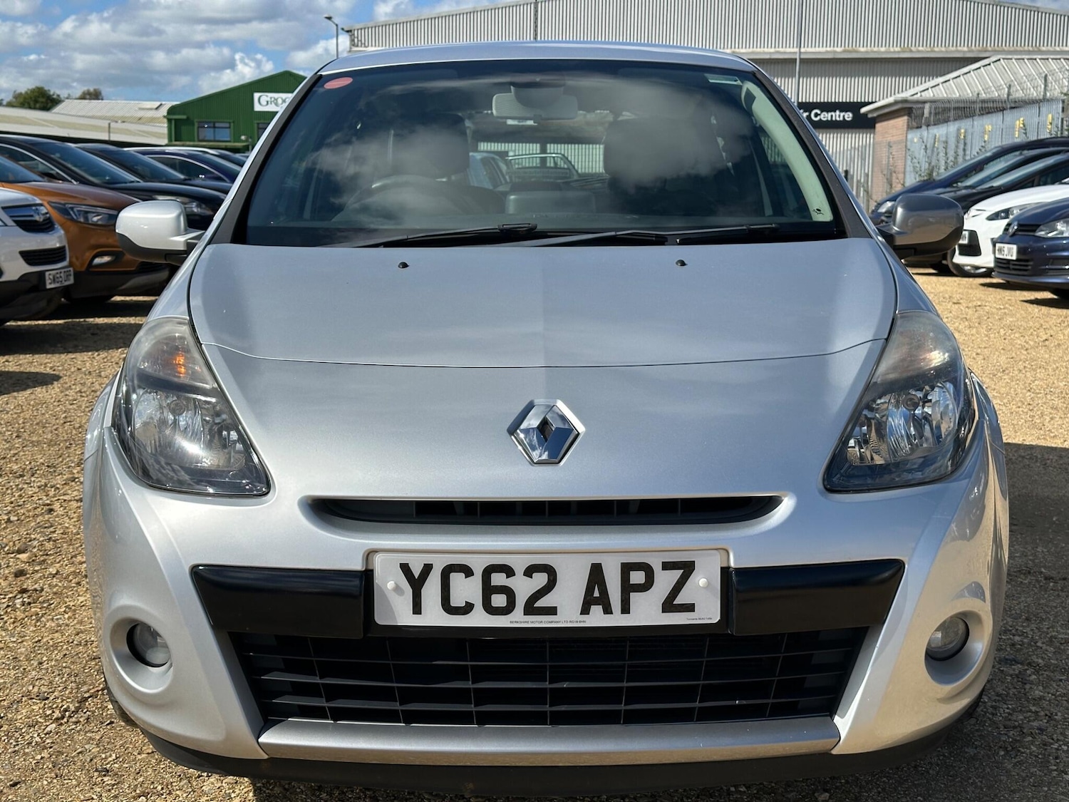 Used Renault Clio 2012 for sale - 76158877: Photo 12