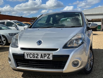 Used Renault Clio 2012 for sale - 76158877: Photo