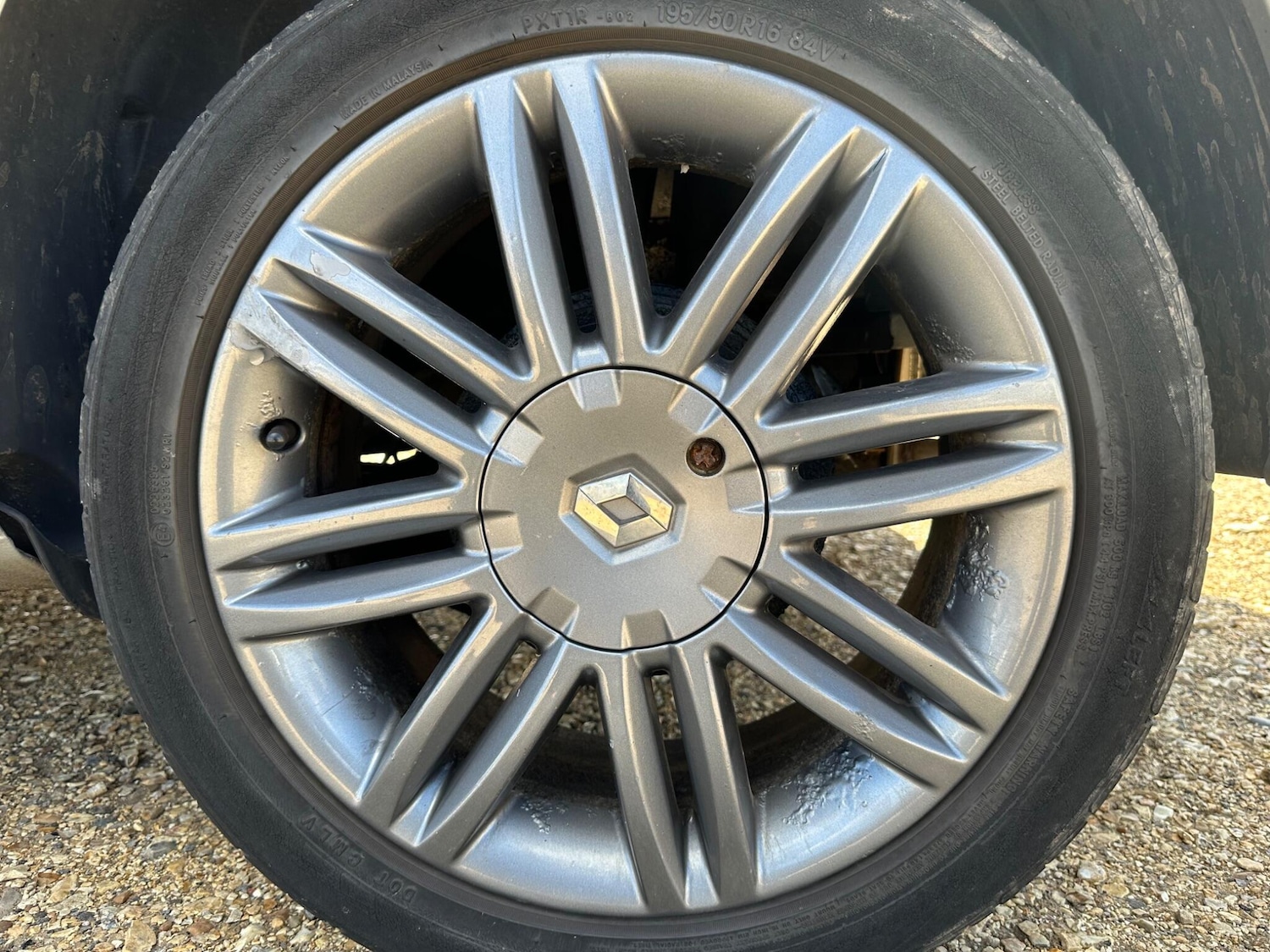 Used Renault Clio 2012 for sale - 76158877: Photo 32